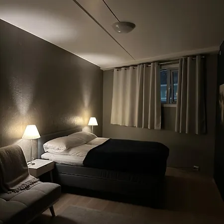 Koselig Byleilighet Sor I Sentrum Av Tromso. *