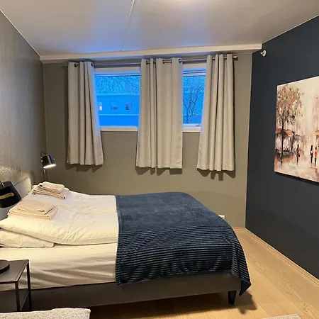 דירה Koselig Byleilighet Sor I Sentrum Av Tromso. *