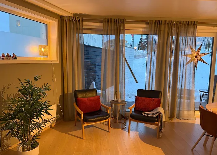 Koselig Byleilighet Sor I Sentrum Av Tromso. דירה טרומסה